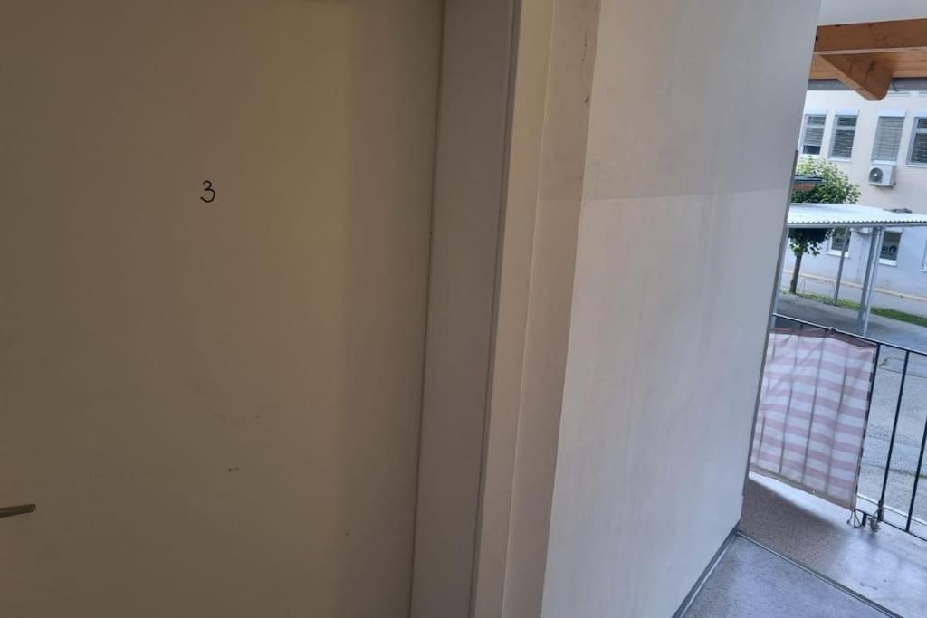 Apartment Mit 2 Betten Inklusive Gratis Parkplatz Graz Eksteriør billede